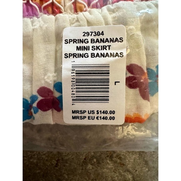 Farm Rio Spring Bananas Smocked Mini Skirt - Picture 11 of 11